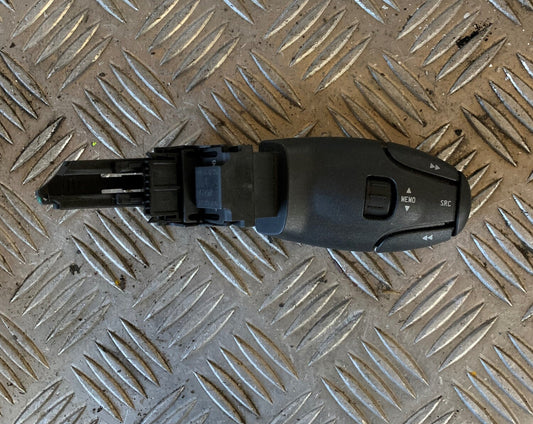 Citroen Berlingo Kontakt Diverse Med OEM Nr. 9641796480 Fra Citroen Ophugger