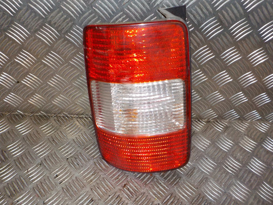 VW Caddy 2K Baglygte Med OEM Nr. 2K0945095L Fra VW Ophugger