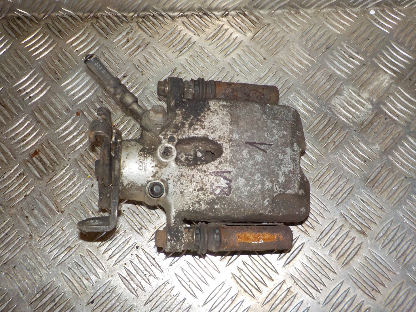 Opel Insignia A Bremsekaliber VB Med OEM Nr. 13343563 Fra Opel Ophugger