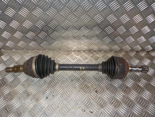 Opel Insignia A Trækaksel For V Med OEM Nr. 93169644 Fra Opel Ophugger