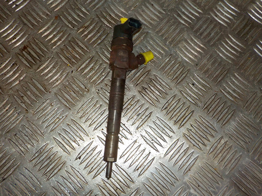 Opel Insignia A Dyse Med OEM Nr. 0445110327 Fra Opel Ophugger