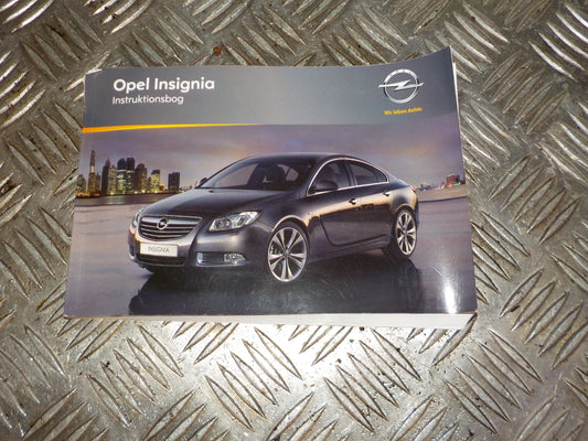 Opel Insignia A Instruktionsbog Med OEM Nr. DANSK Fra Opel Ophugger
