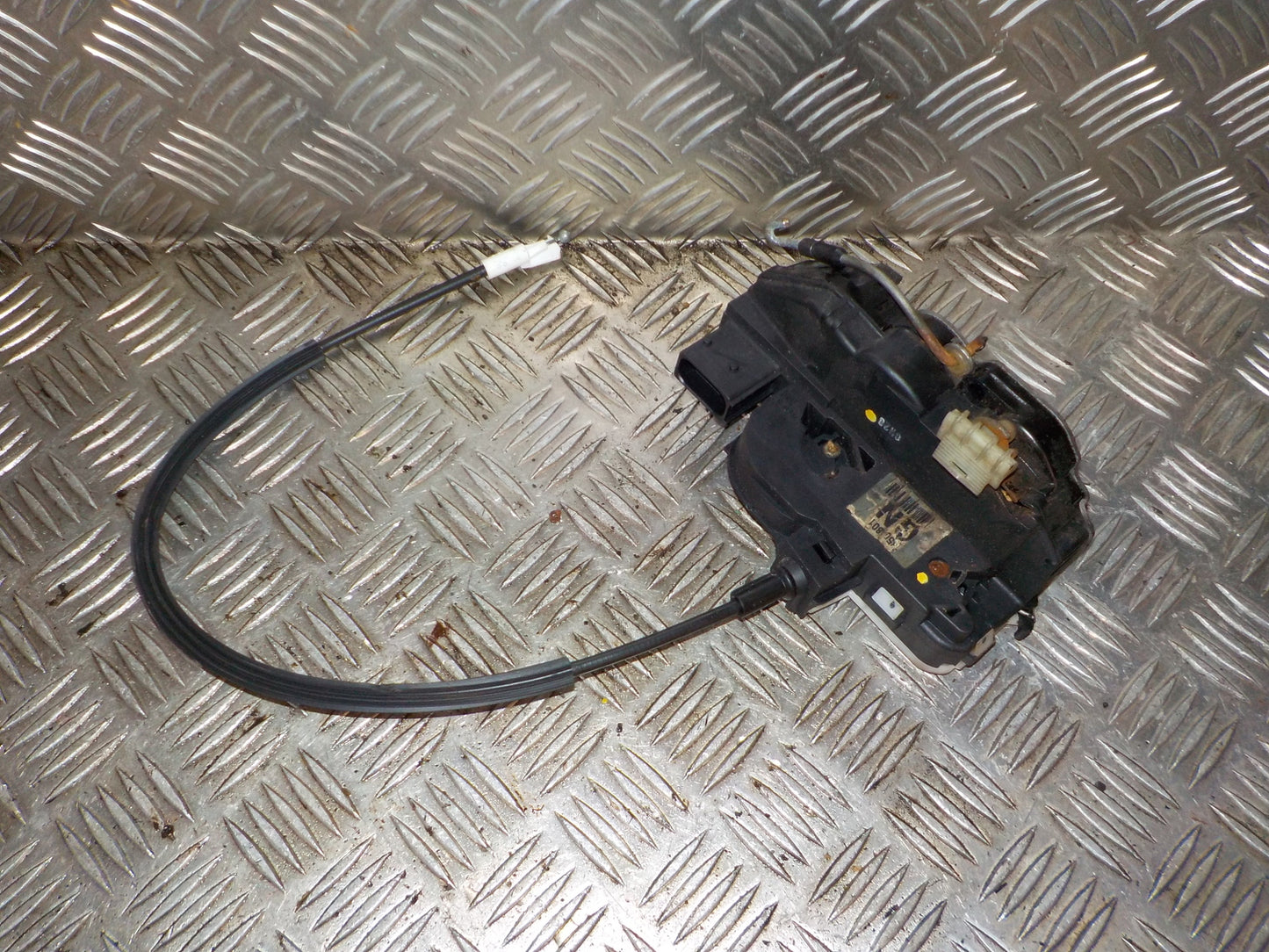 Opel Insignia A Dørlås Med OEM Nr. 13503149 Fra Opel Ophugger