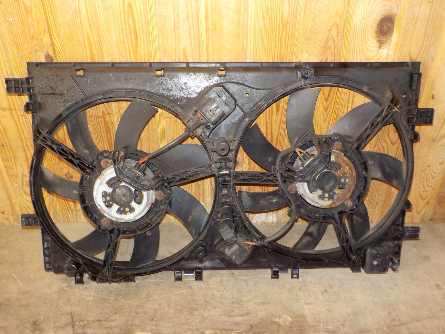 Opel Insignia A Kølerblæser El Med OEM Nr. 13413332 Fra Opel Ophugger