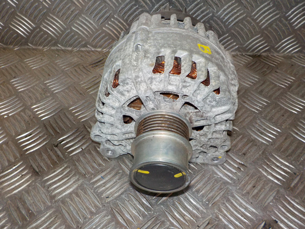 VW T-Roc Generator Med OEM Nr. 05E903026Q Fra VW Ophugger
