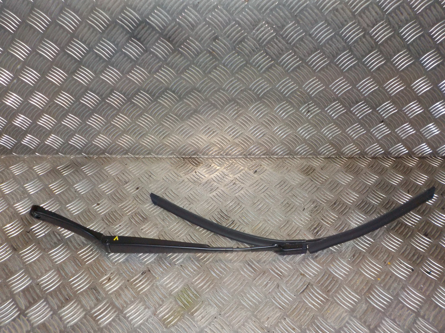 VW T‑Roc Viskerarm Med OEM Nr. 2GA955409A Fra VW Ophugger