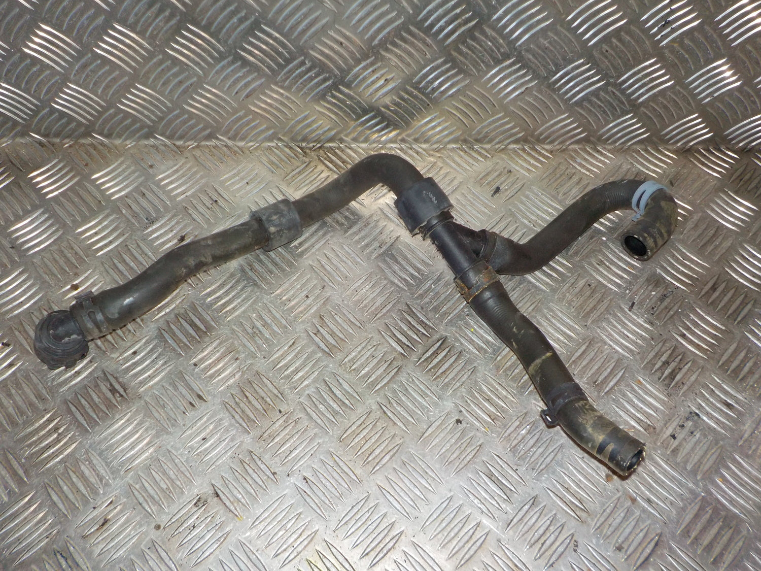 VW T-Roc Køler Slanger Med OEM Nr. 5Q0122051EN Fra VW Ophugger