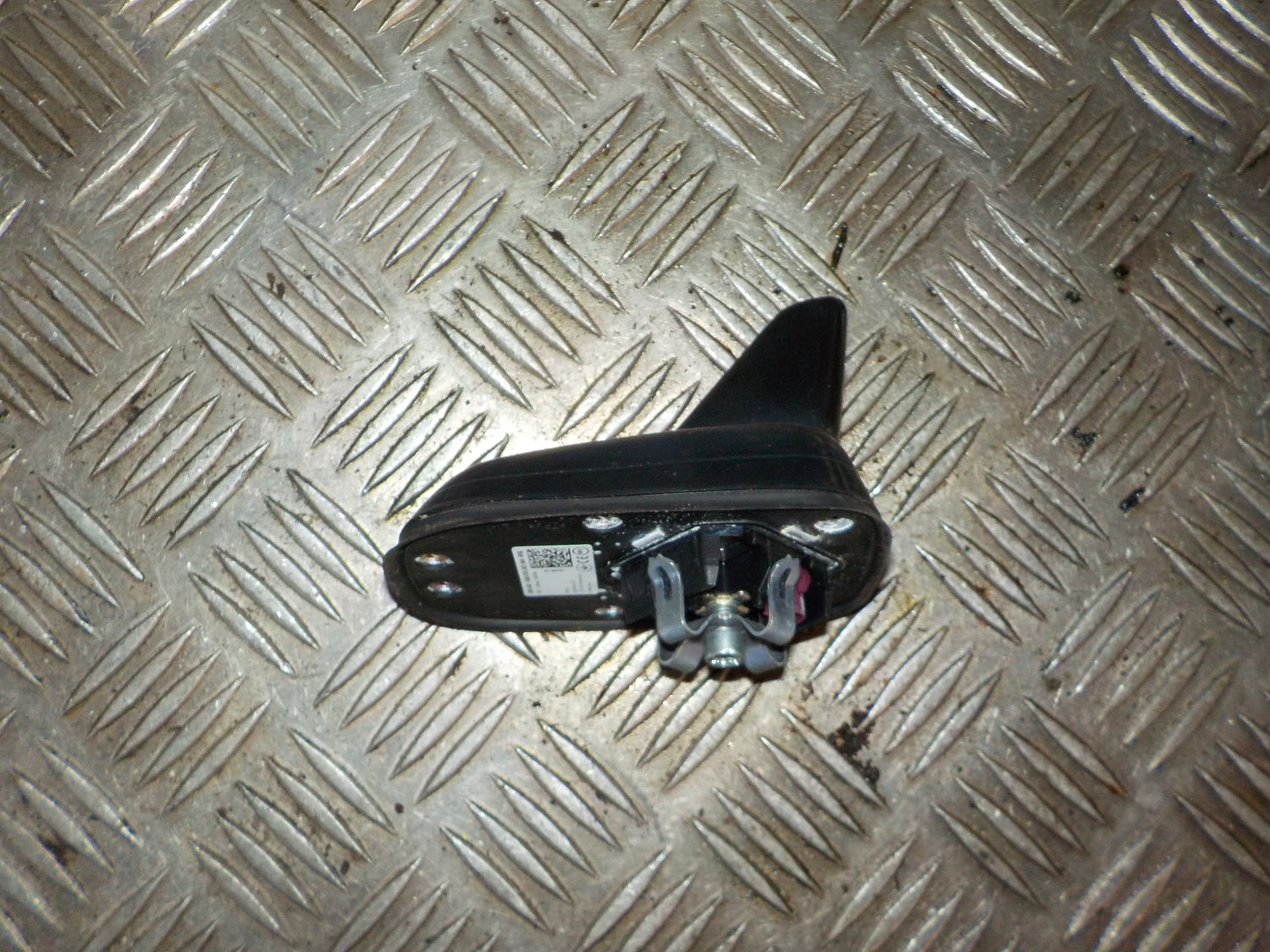 VW T‑Roc Antenne Med OEM Nr. 5Q0035507AH Fra VW Ophugger