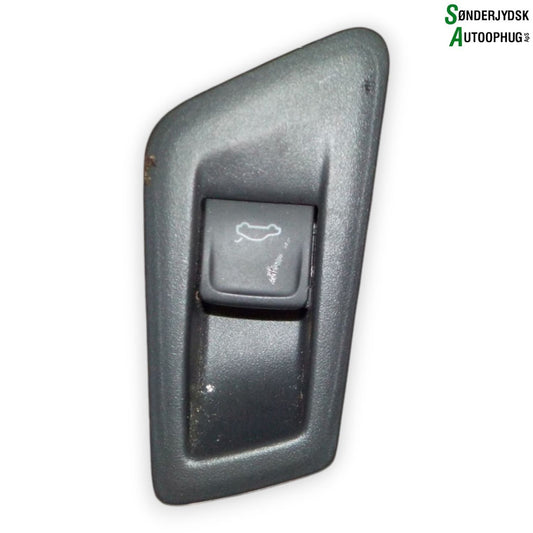 VW T‑Roc Kontakt Diverse Med OEM Nr. 3G0959831A Fra VW Ophugger