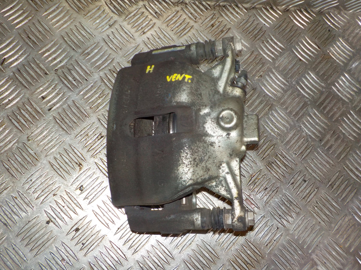 VW T‑Roc Bremsekaliber HF Med OEM Nr. 8V0615124 Fra VW Ophugger