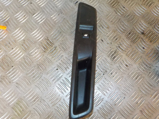 Peugeot Expert Kontakt Rudehejs Med OEM Nr. 98144407ZD Fra Peugeot Ophugger