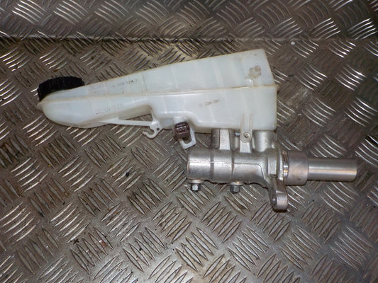 Peugeot Expert Bremsehovedcylinder Med OEM Nr. 9805232280 Fra Peugeot Ophugger