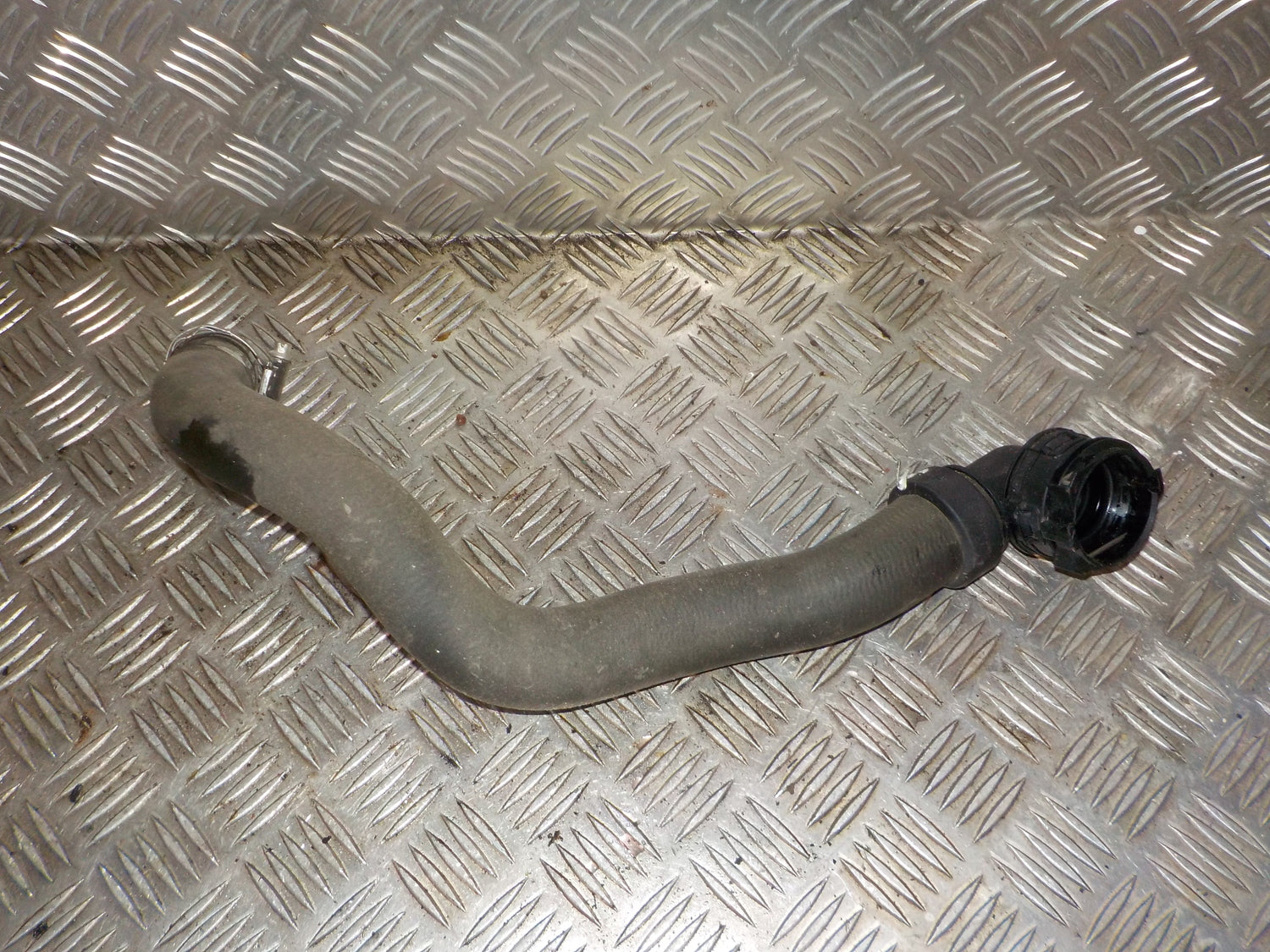 Peugeot Expert Køler Slanger Med OEM Nr. 9809929080 Fra Peugeot Ophugger