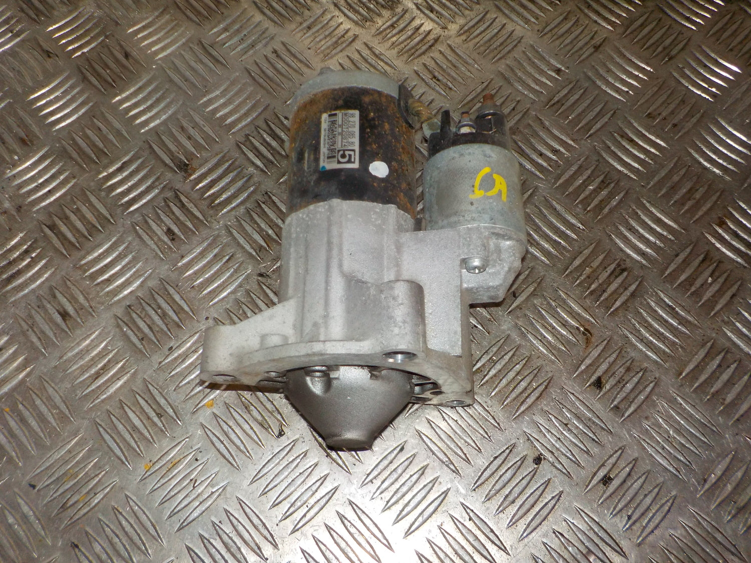 Peugeot Expert Starter Med OEM Nr. 9827008580 Fra Peugeot Ophugger