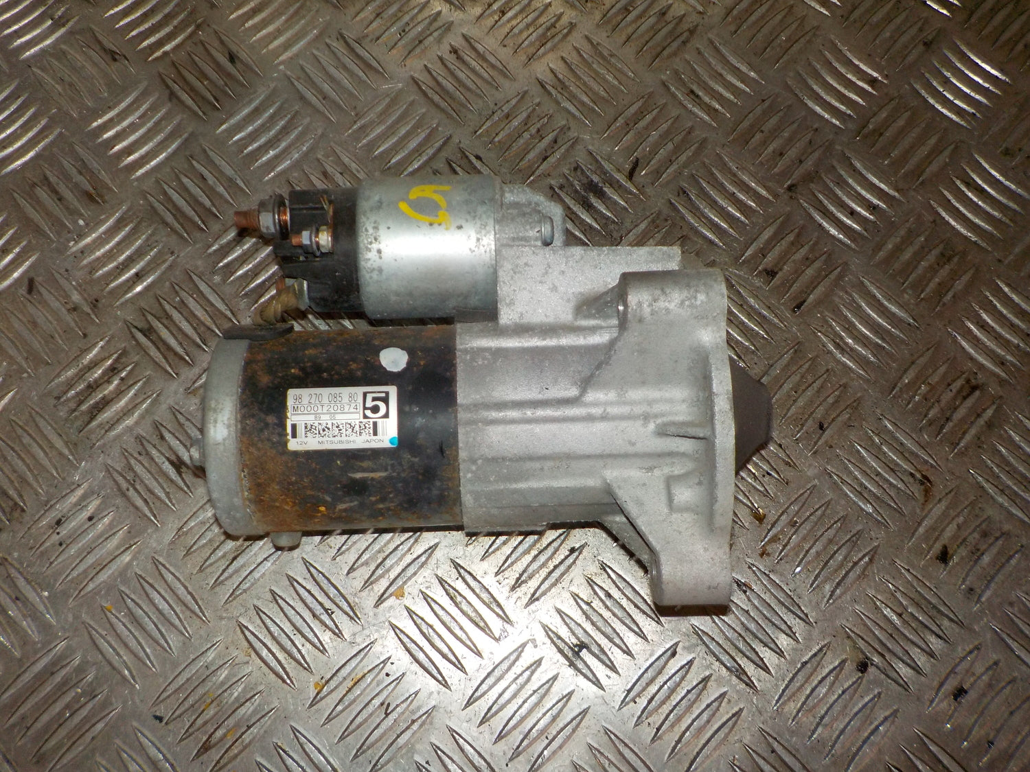 Peugeot Expert Starter Med OEM Nr. 9827008580 Fra Peugeot Ophugger