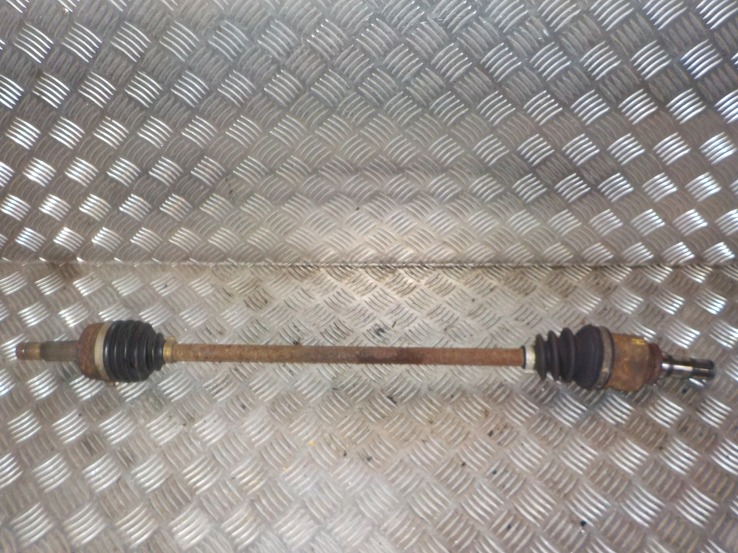 Citroen C1 Trækaksel For H Med OEM Nr. 3273JR Fra Citroen Ophugger