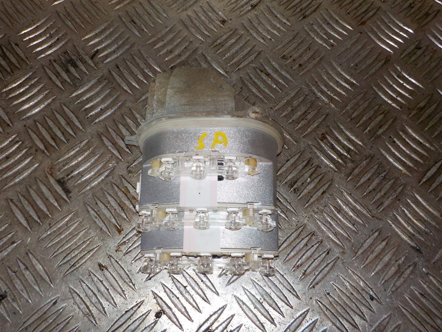 BMW 3-Serie E90/E91/E92/E Kørelys / LED Lygte Med OEM Nr. 63127245813 Fra BMW Ophugger