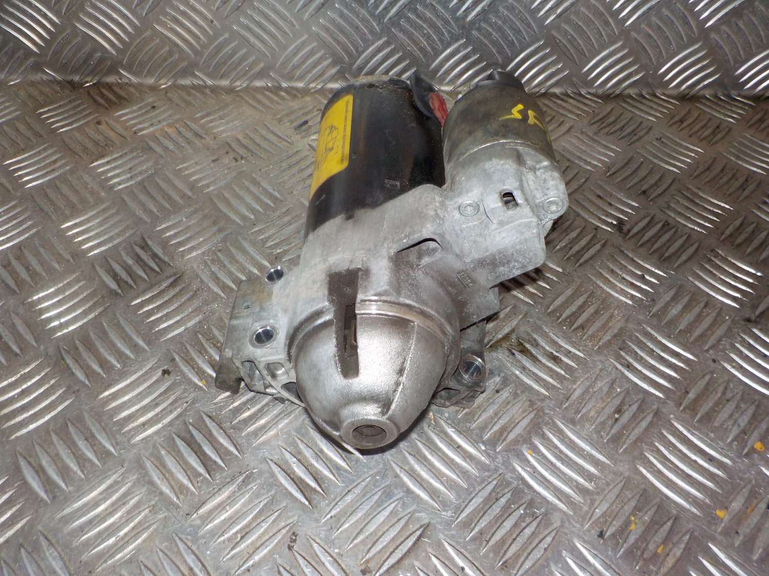 BMW 3-Serie E90/E91/E92/E Starter Med OEM Nr. 12418570238 Fra BMW Ophugger