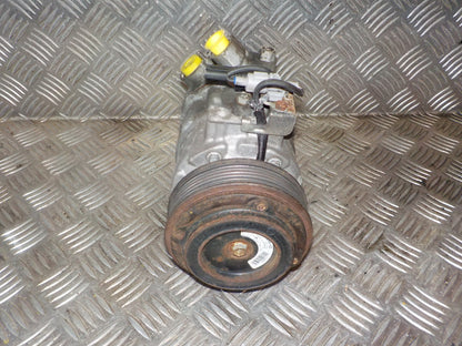 BMW 3-Serie E90/E91/E92 Aircondition Pumpe Med OEM Nr. GE4472604710 Fra BMW Ophugger