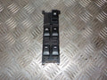 Kia Rio Ub Kontakt Rudehejs Med OEM Nr. 935701W130 Fra Kia Ophugger