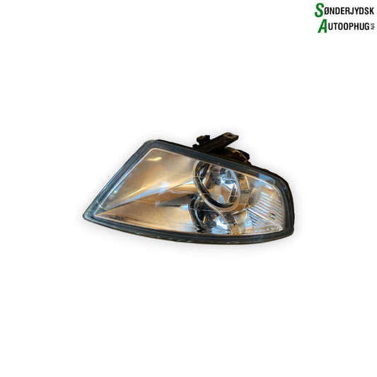 Ford Mondeo 3 Tågelygte For Med OEM Nr. 1331777 Fra Ford Ophugger