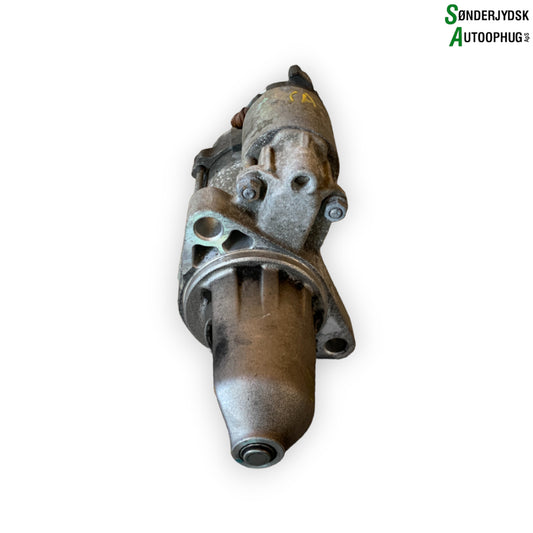 Mercedes-Benz A-W176 Starter Med OEM Nr. 6459060800 Fra Mercedes-Benz Ophugger