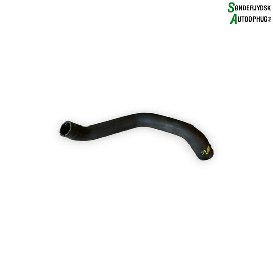 Mercedes-Benz A-W176 Køler Slanger Med OEM Nr. 2465010182 Fra Mercedes-Benz Ophugger