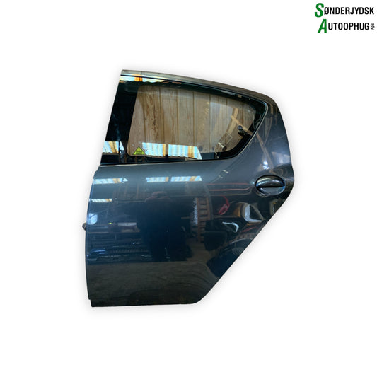 Toyota Aygo Bagdør V Med OEM Nr. 671140H010 Fra Toyota Ophugger