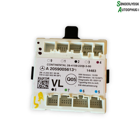 Mercedes-Benz Mercedes C W205 Bcm / Komfortkomputer Med OEM Nr. 2059000928 Fra Mercedes-Benz Ophugger