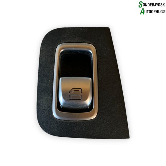 Mercedes-Benz C W205 Kontakt Rudehejs Med OEM Nr. A2229052203 Fra Mercedes-Benz Ophugger
