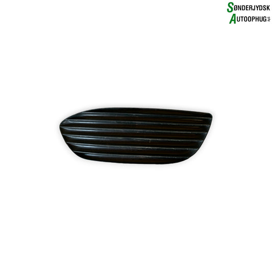 Mercedes-Benz C W205 Kofangergitter Med OEM Nr. A2058851623 Fra Mercedes-Benz Ophugger
