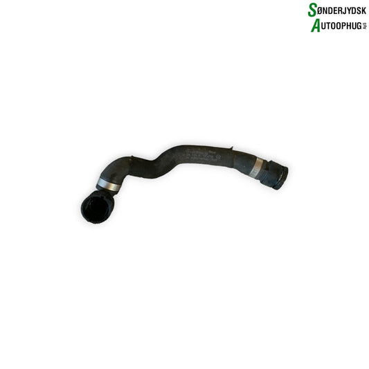 Mercedes-Benz C W205 Køler Slanger Med OEM Nr. A2055014684 Fra Mercedes-Benz Ophugger