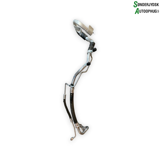 Mercedes-Benz Mercedes C W205 Aircond. Rør/Slang/Ventiler Med OEM Nr. A2058301600 Fra Mercedes-Benz Ophugger