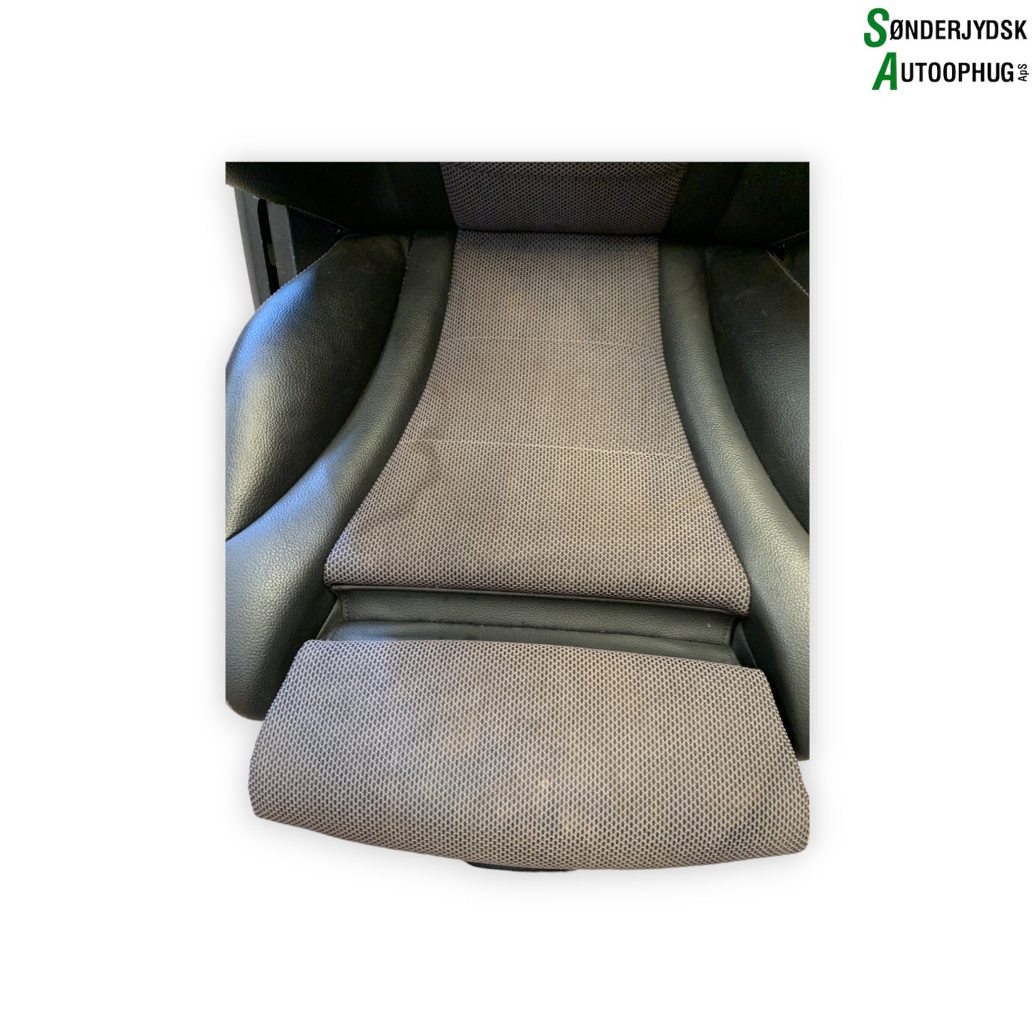 Mercedes-Benz C W205 Forsæde - Forstol Med OEM Nr. Ophugger Fra Mercedes-Benz Ophugger