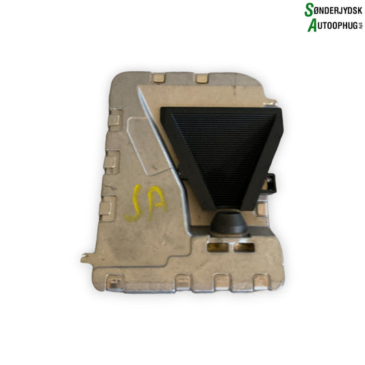 Mercedes-Benz A-W176 Front Kamera Med OEM Nr. A0009007607 Fra Mercedes-Benz Ophugger