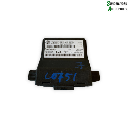 VW Polo 6R Relæ Diverse Med OEM Nr. 6R0907530F Fra VW Ophugger