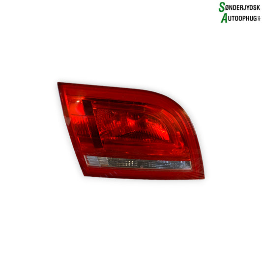 Audi A3 8P Baglygte Med OEM Nr. 8P4945093D Fra Audi Ophugger