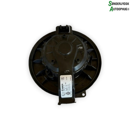 Skoda Citigo Varmeblæser Med OEM Nr. 0130115563 Fra Skoda Ophugger