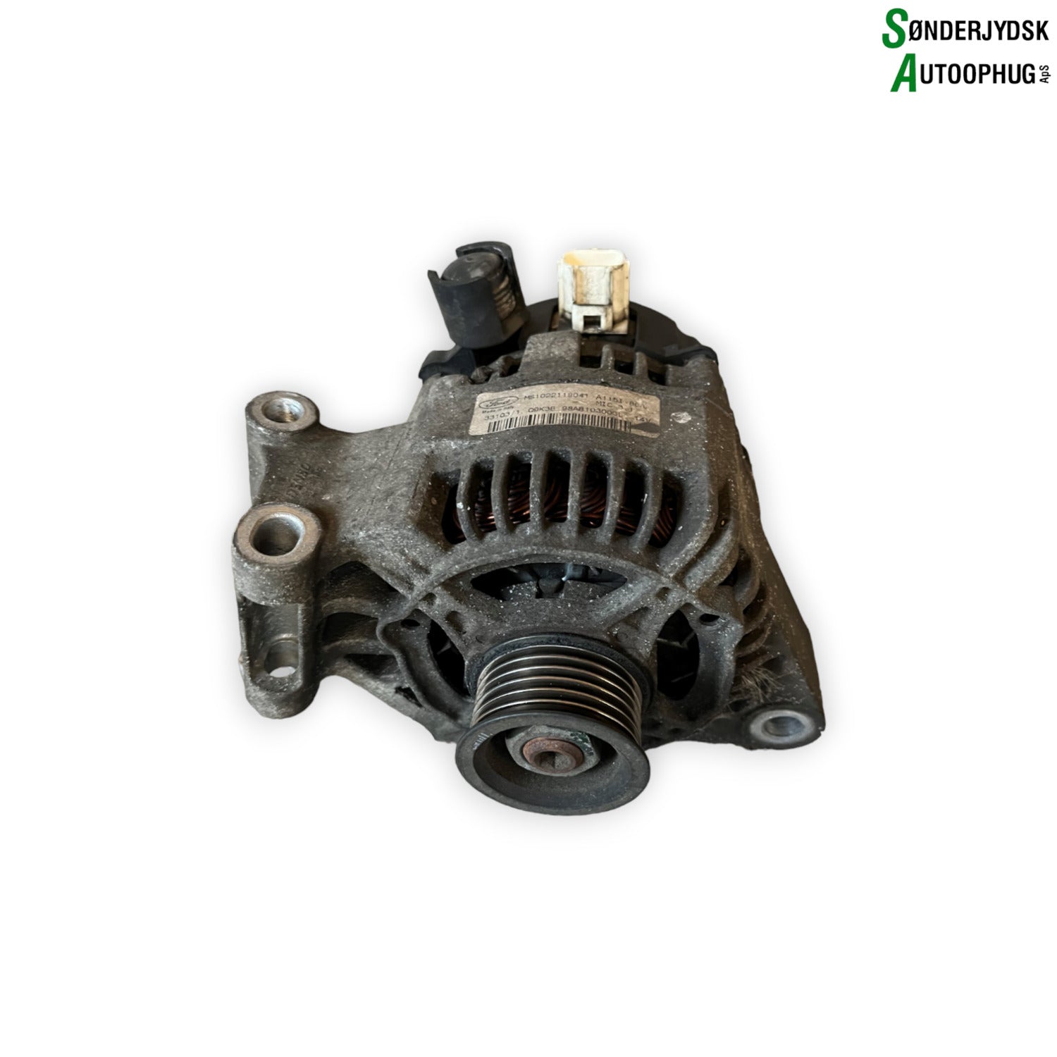 Ford Focus Generator Med OEM Nr. A5TA6591 Fra Ford Ophugger