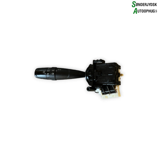 Suzuki Celerio Kontakt Blink Med OEM Nr. 173744 Fra Suzuki Ophugger