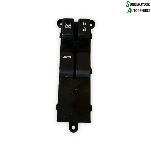 Suzuki Celerio Kontakt Rudehejs Med OEM Nr. 84M01427 Fra Suzuki Ophugger