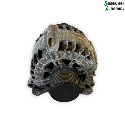 VW Polo 6R Generator Med OEM Nr. 03L903023 Fra VW Ophugger