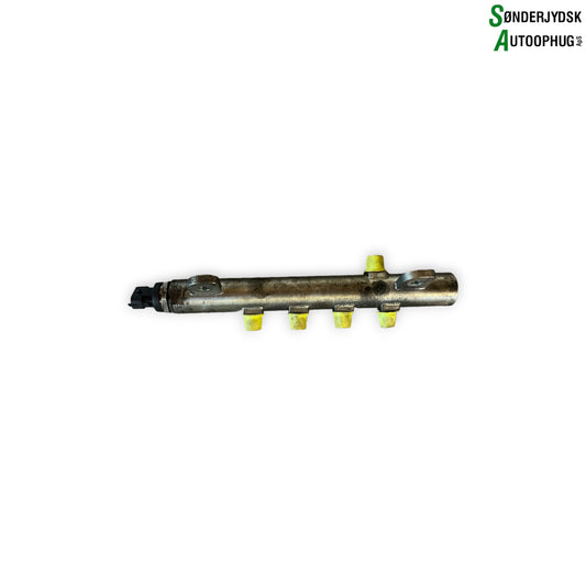Opel Vectra C Rail Bro Med OEM Nr. 0445214122 Fra Opel Ophugger