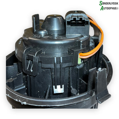 Citroen C1 Varmeblæser Med OEM Nr. T1024419X Fra Citroen Ophugger