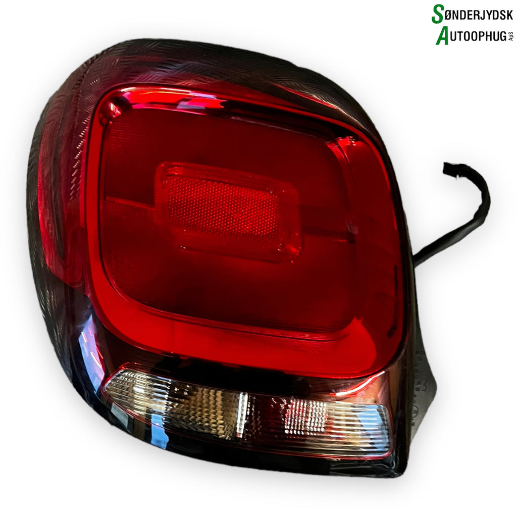 Citroen C1 Baglygte Med OEM Nr. B001031980 Fra Citroen Ophugger