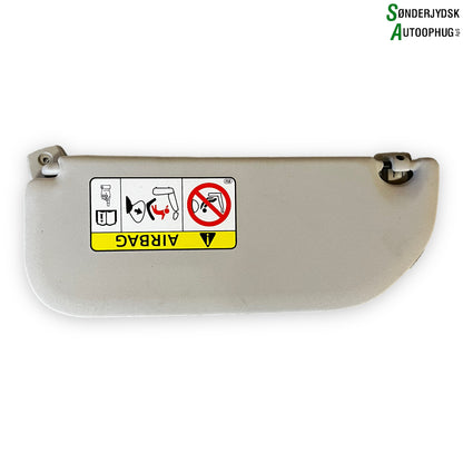 Citroen C1 Solskærm Med OEM Nr. 16117727BJ	 Fra Citroen Ophugger