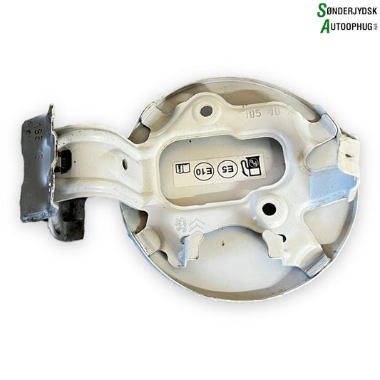 Citroen C1 Benzinklap / Tankklap Med OEM Nr. B000890180	 Fra Citroen Ophugger