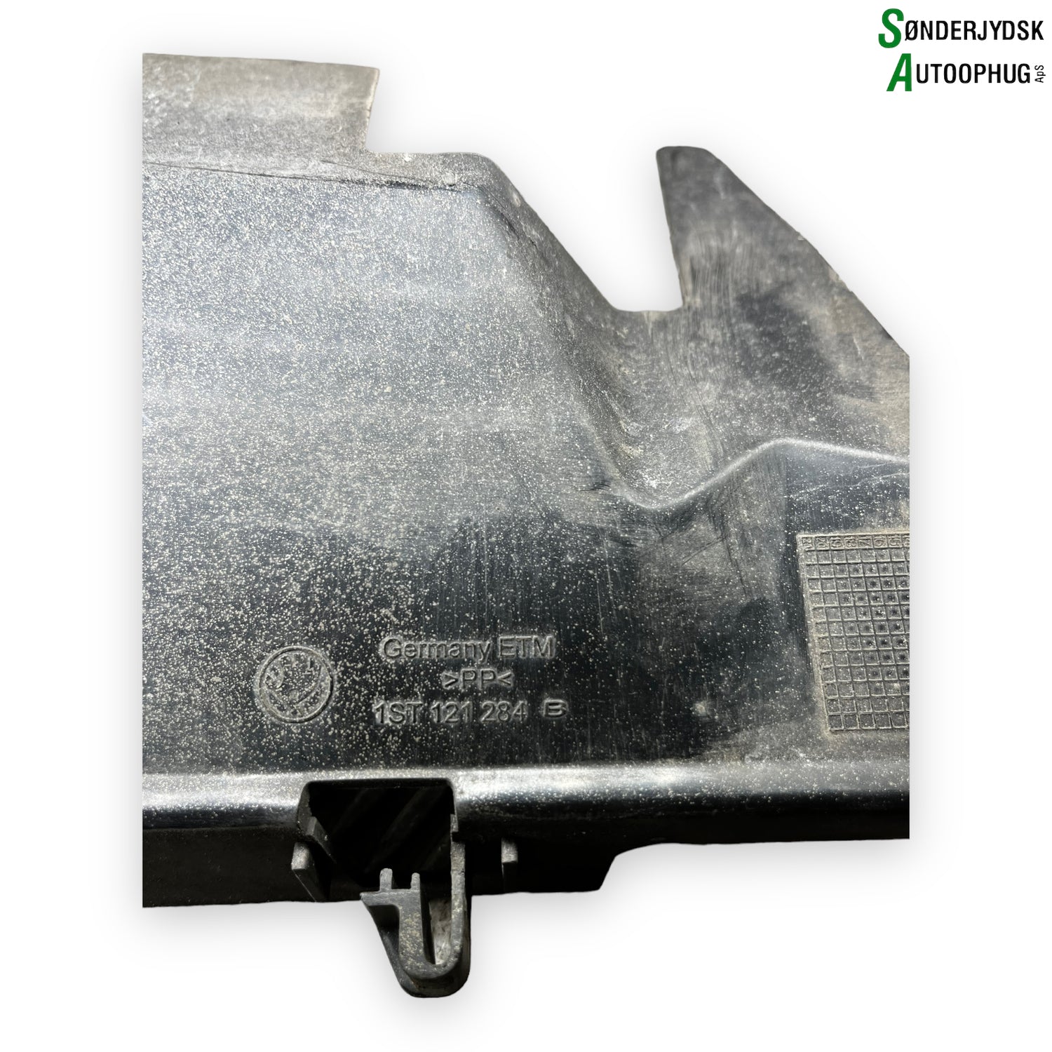 Skoda Citigo Front, Løsdele Med OEM Nr. 1ST121284B Fra Skoda Ophugger