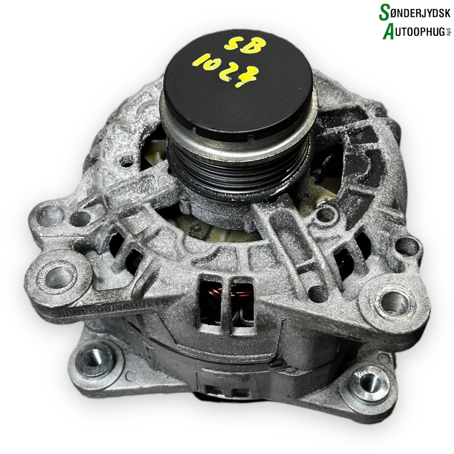 VW Passat 3B Generator Med OEM Nr. 13420610 Fra VW Ophugger