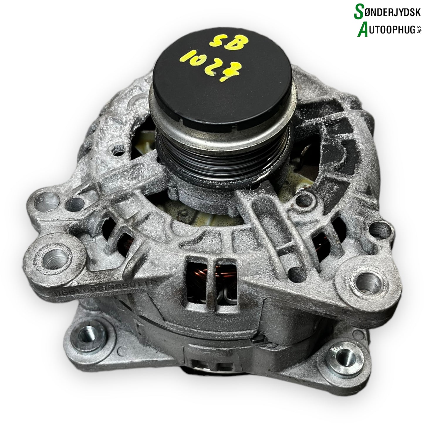 VW Passat 3B Generator Med OEM Nr. 13420610 Fra VW Ophugger